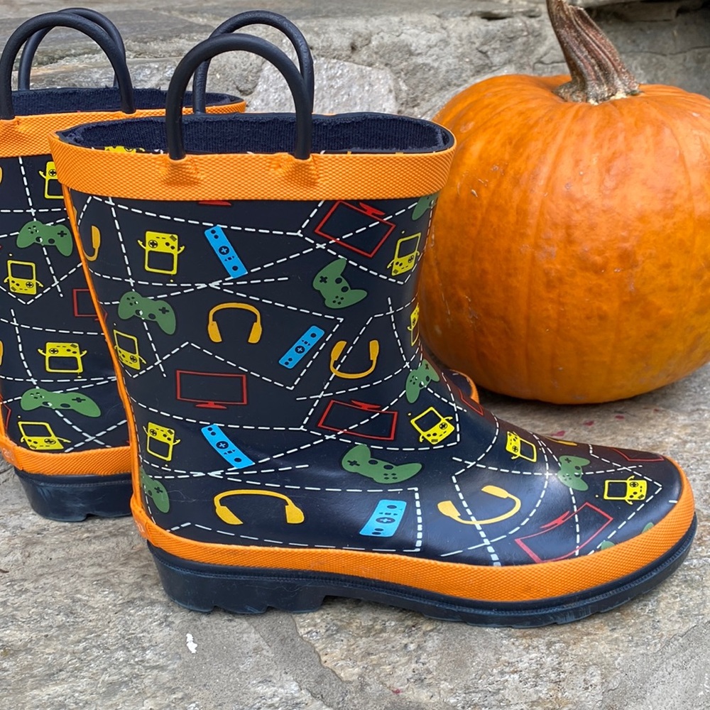 Rain boots